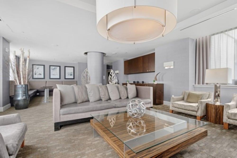 Global Luxury Suites At Metropolitan Jersey City Buitenkant foto