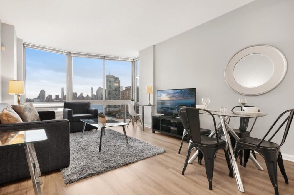 Global Luxury Suites At Metropolitan Jersey City Buitenkant foto