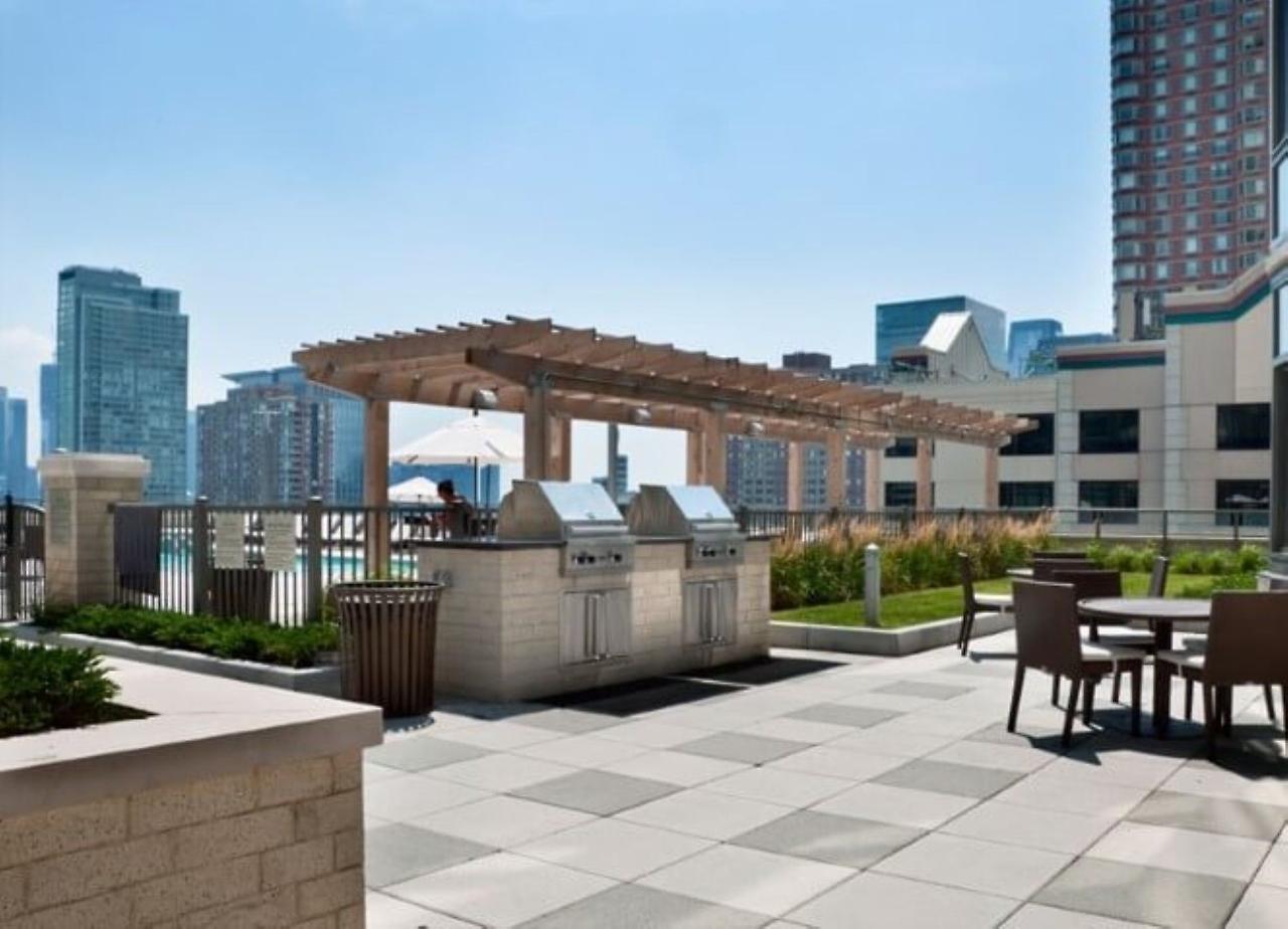 Global Luxury Suites At Metropolitan Jersey City Buitenkant foto